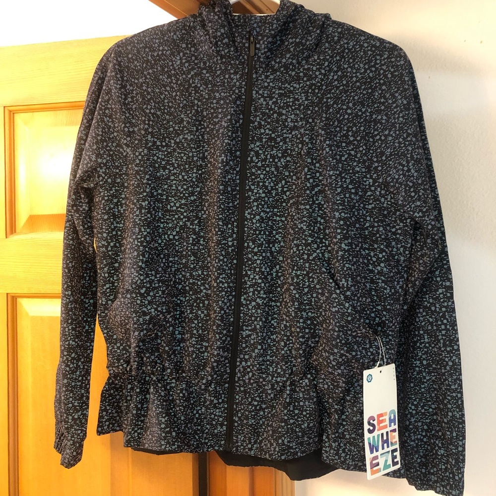 Lululemon Seawheeze Reflective Jacket